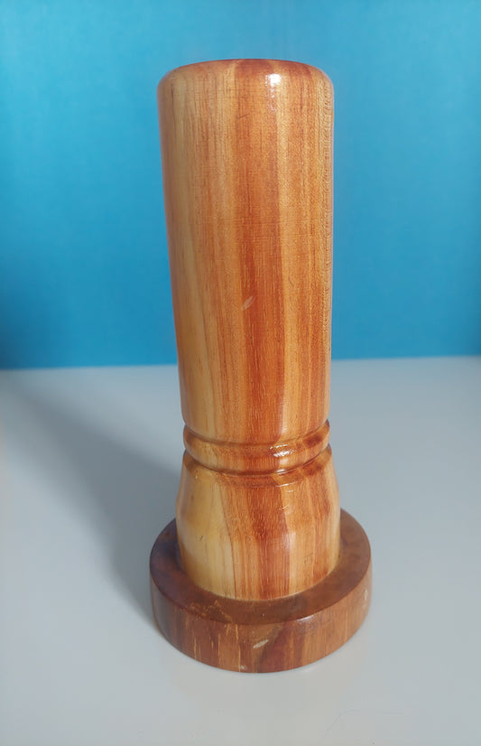 Blackwattle Vase (Medium)